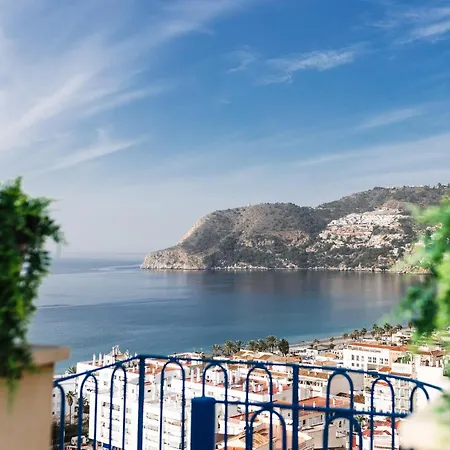 Blue Nautico - Penthouse With Stunning Views Of La Herradura *