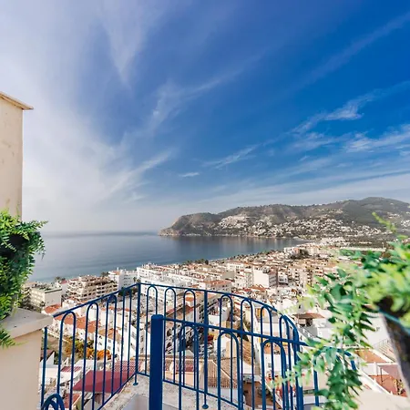 Blue Nautico - Penthouse With Stunning Views Of La Herradura Apartment